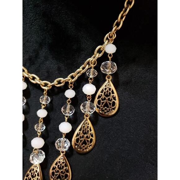 Womens Gold Tone Glass Acrylic Beads Filigree Teardrop Fringe Statement Necklace - Picture 3 of 7